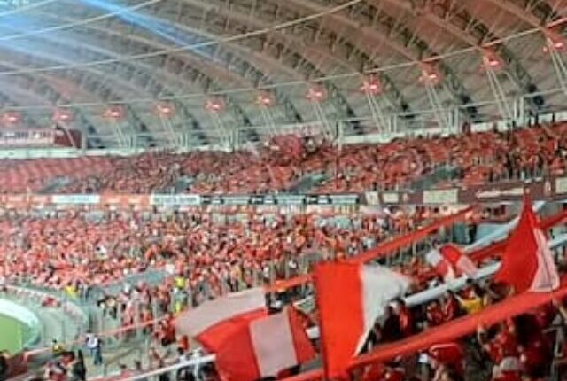 cropped-torcida-100-liberada-beira-rio-inter-2021.jpg