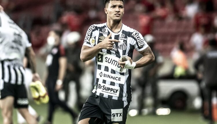 Novo Yuri Alberto segue sem renovar com o Santos e poderia pintar no Inter