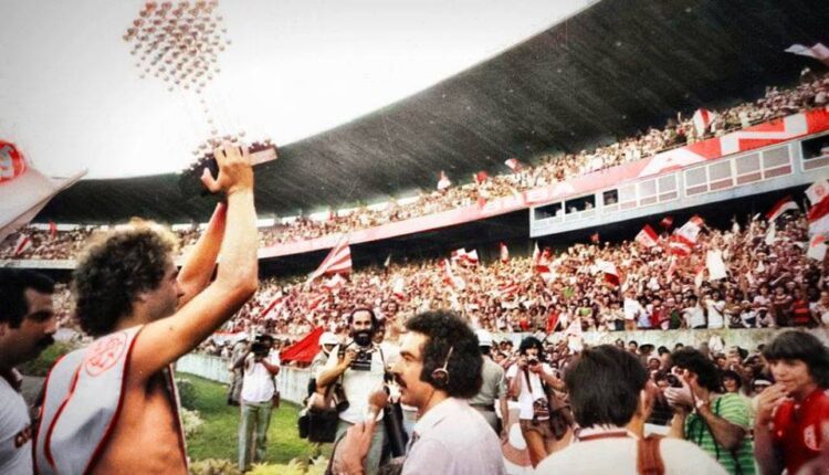 Internacional foi campeão invicto do Campeonato Brasileiro em 1979.