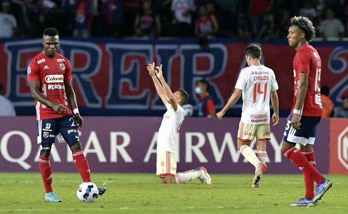 Internacional tenta a quarta vitória consecutiva diante do Avaí.