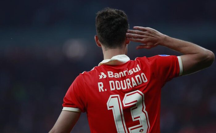 Rodrigo Dourado recuperou o bom futebol no Internacional.