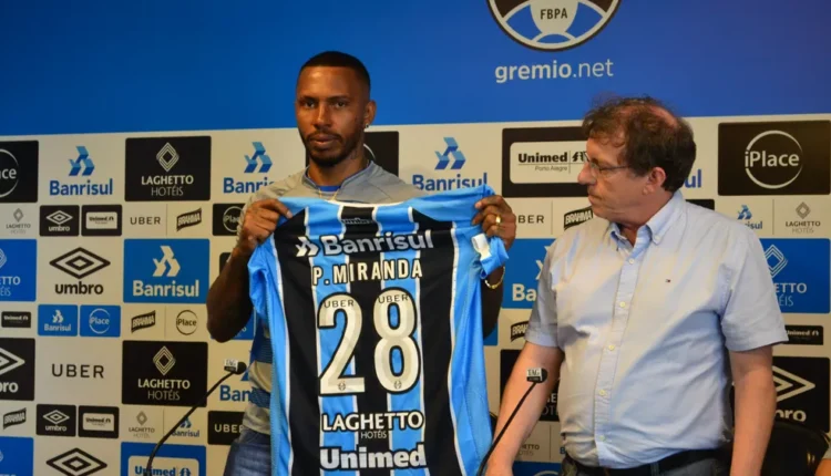 Zagueiro do Grêmio fala do Inter