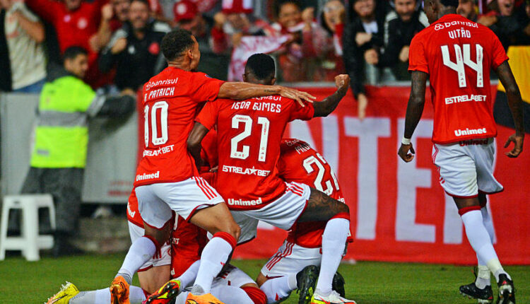 Grêmio x Internacional palpite - Brasileirão Série A 2023 - 21/05/2023