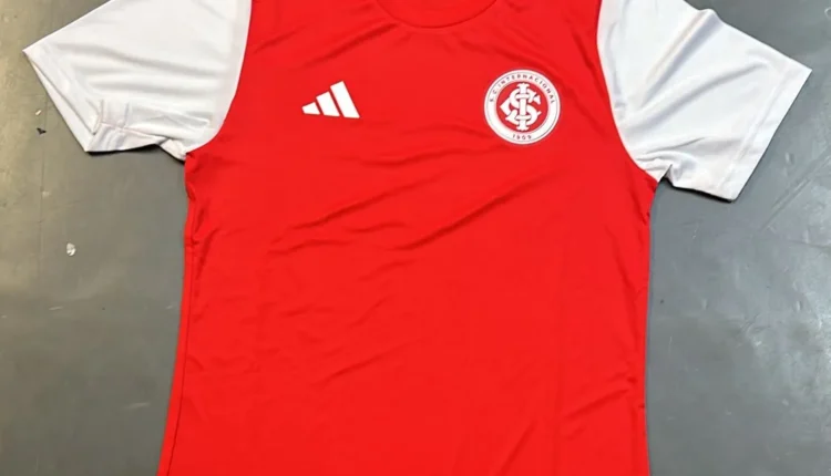 camisa internacional anuncio